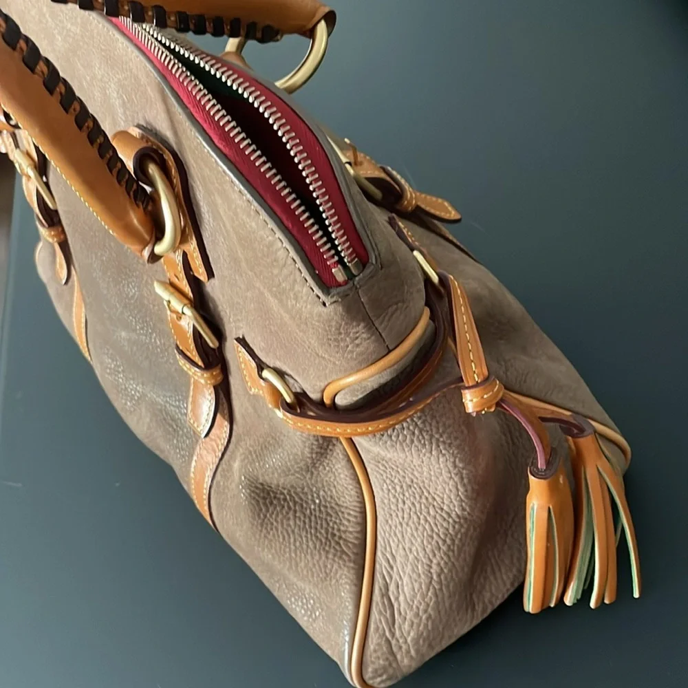 Dooney & Bourke Satchel Taupe Color Large Domed Structure Buckle Tassel Accents - Picture 14 of 15